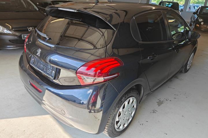 undefined Peugeot 208 fra 2016