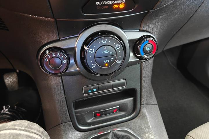 undefined Ford Fiesta fra 2015