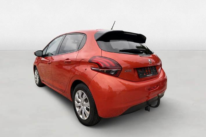 Grøn Peugeot 208 fra 2018
