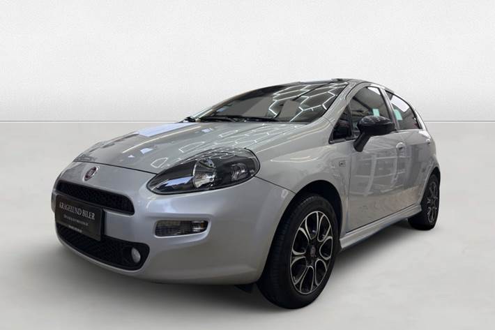 Sort Fiat Punto fra 2014 set udefra