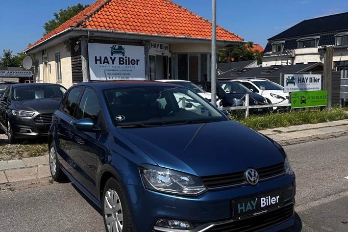 Blå VW Polo fra 2017
