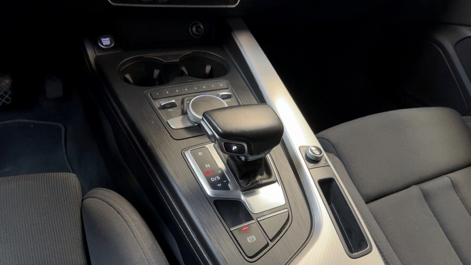 undefined Audi A4 fra 2017