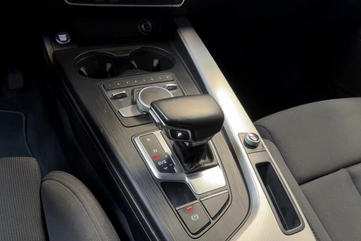 undefined Audi A4 fra 2017