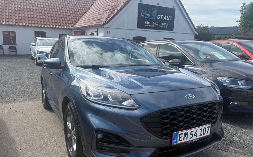 Ford Kuga 2,5 PHEV ST-Line CVT