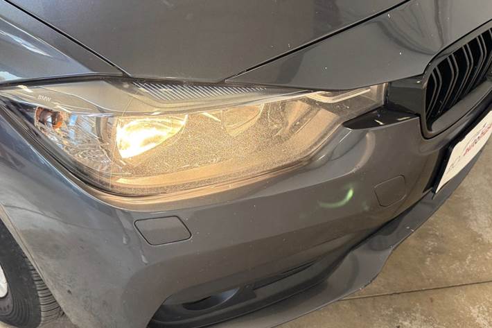 Sort BMW 320d fra 2017