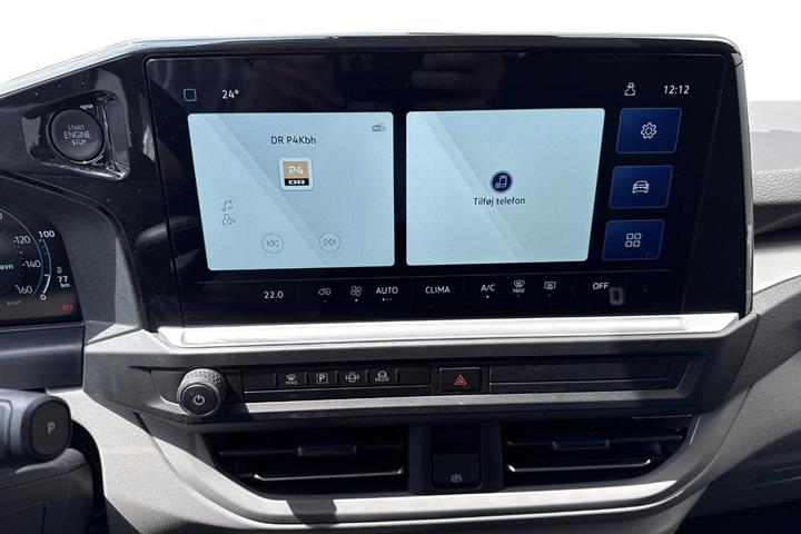 Sølv VW e-Caravelle fra 2025