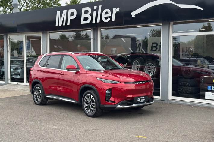 Rød Maxus Euniq6 fra 2023