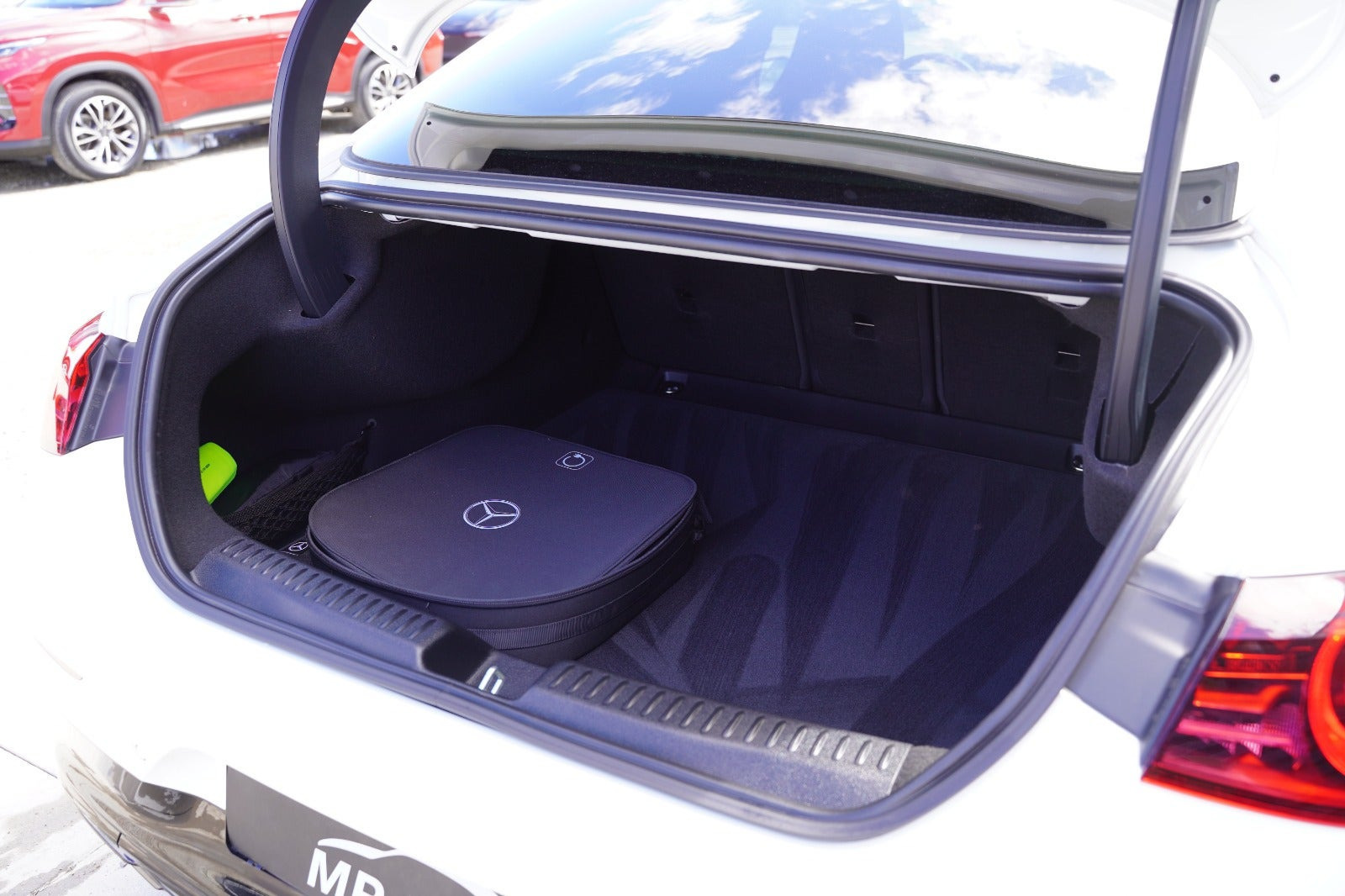 Hvid Mercedes CLA250+ fra 2025