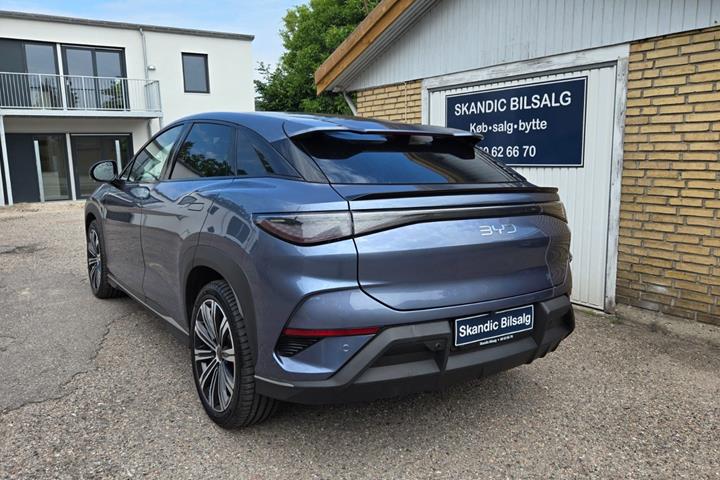 Grå BYD Sealion 7 fra 2024