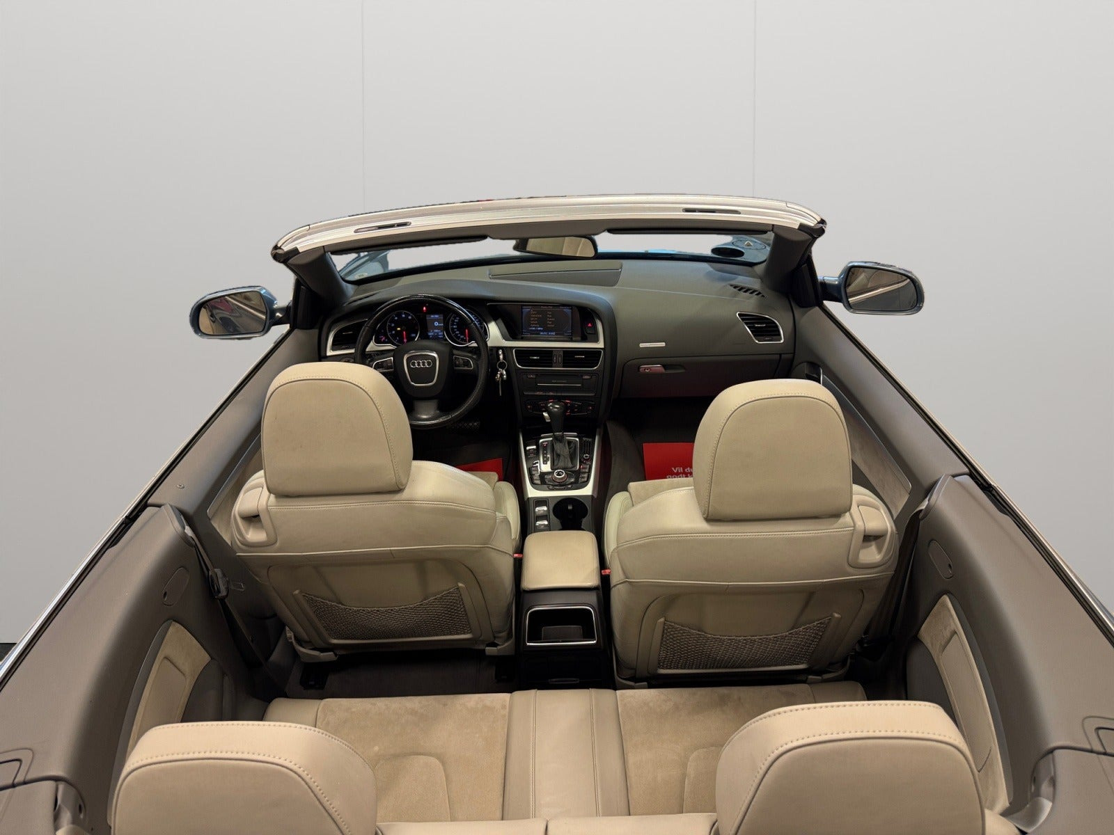 Blå Audi A5 fra 2010