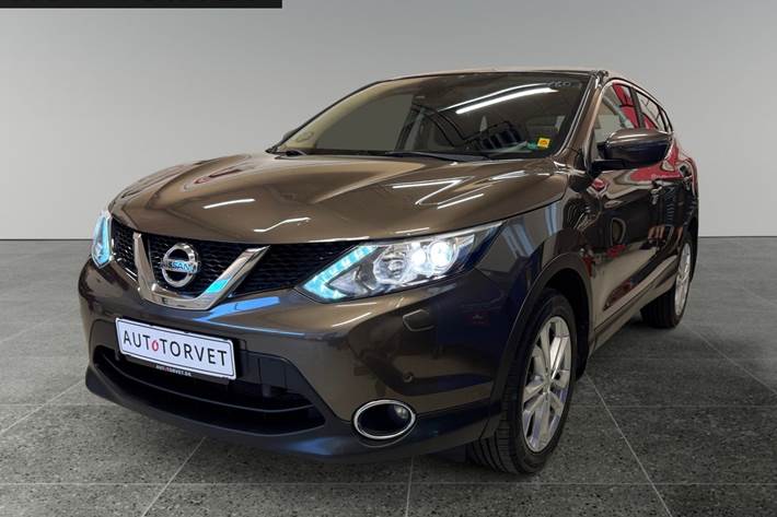 Sort Nissan Qashqai fra 2017