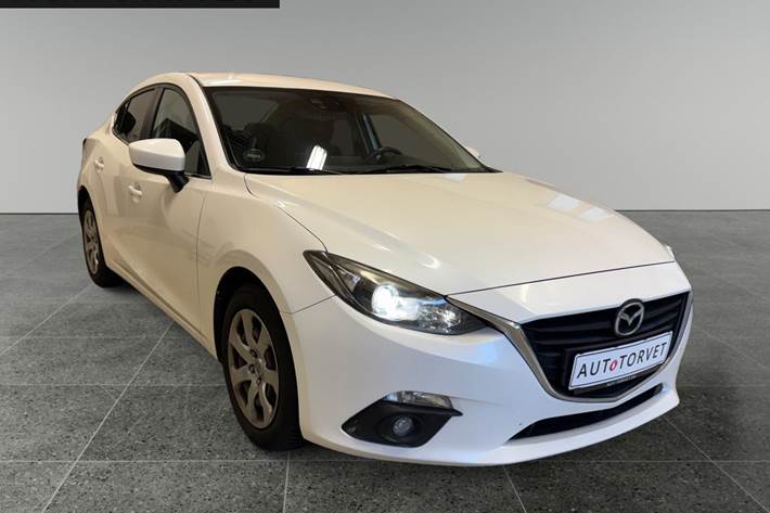 Hvid Mazda 3 fra 2013