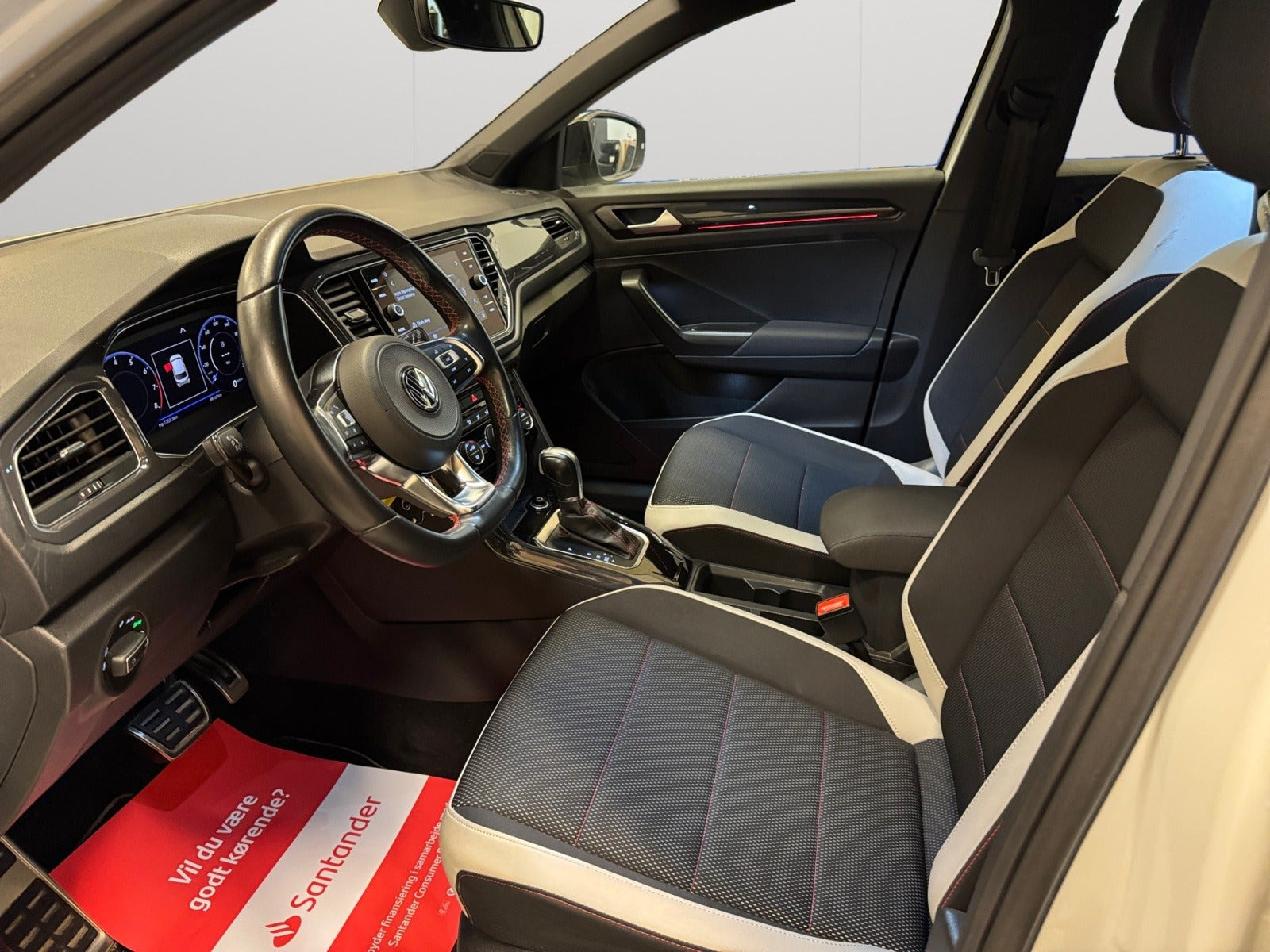 Hvid VW T-Roc fra 2019