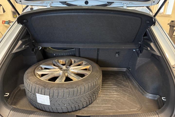 Hvid VW T-Roc fra 2019