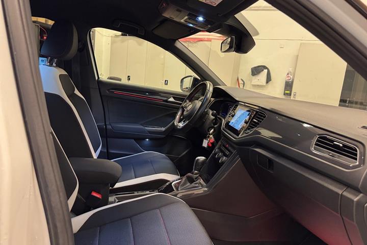 Hvid VW T-Roc fra 2019