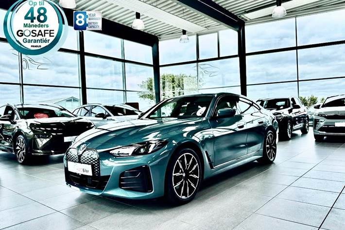 Grøn BMW i4 fra 2025
