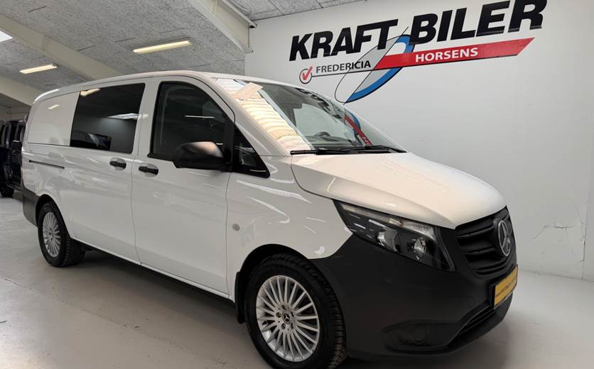 Mercedes eVito 129 Tourer PRO L Van