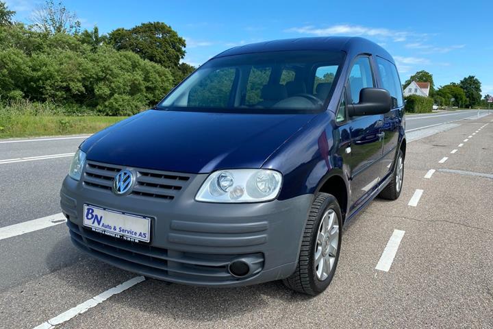 Blå VW Caddy fra 2005