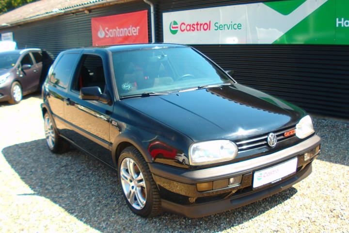 Sort VW Golf III fra 1996