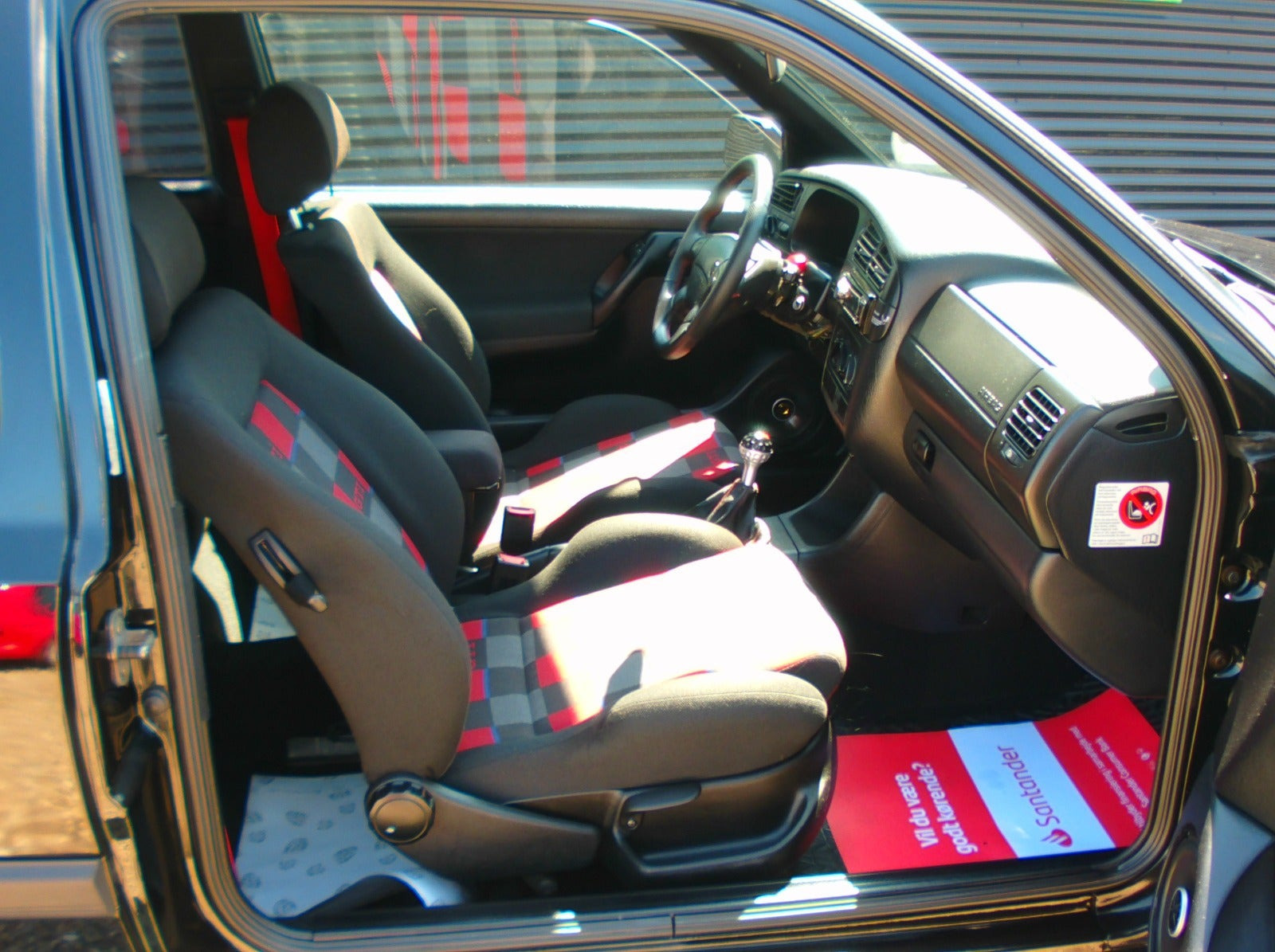 Sort VW Golf III fra 1996
