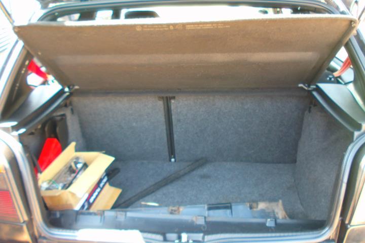 Sort VW Golf III fra 1996