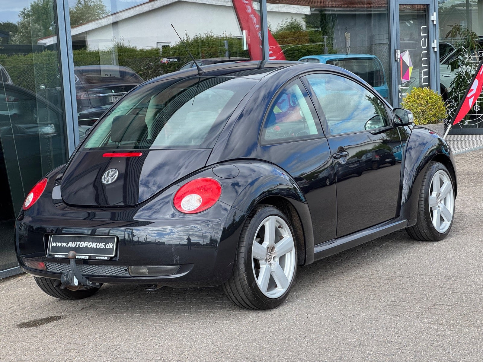 Sort VW New Beetle fra 2009