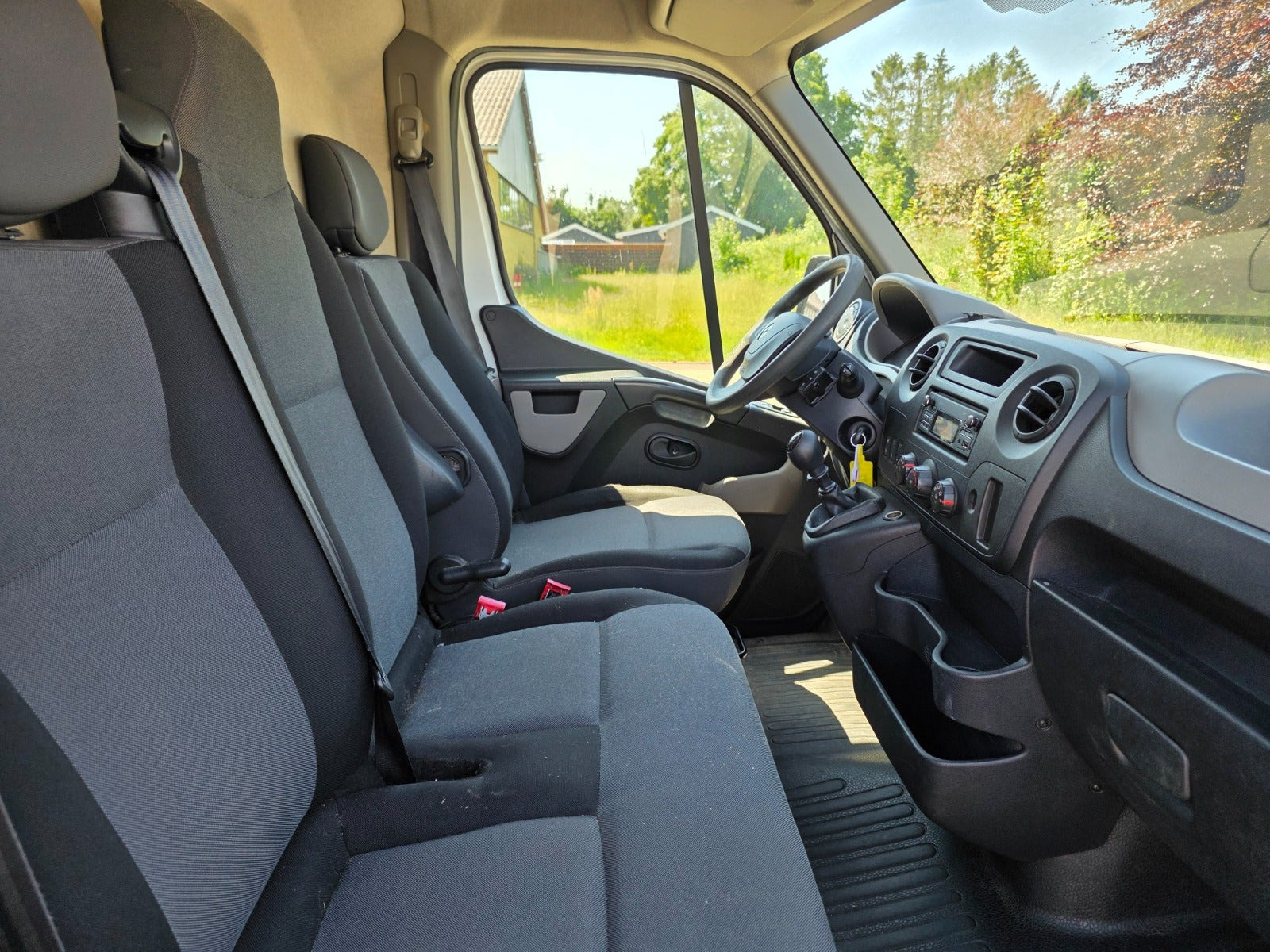 Hvid Renault Master III T35 fra 2015