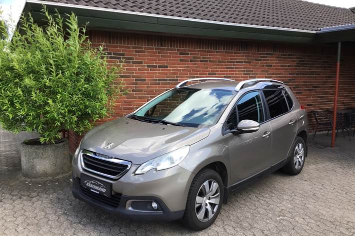 Brun Peugeot 2008 fra 2015
