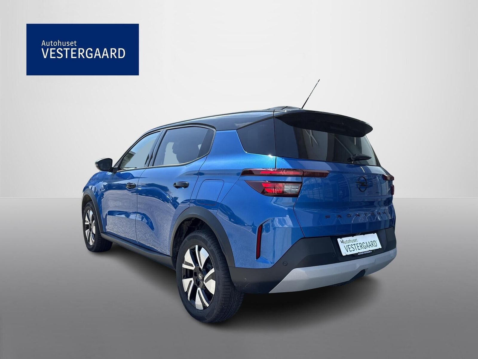 Blå Opel Frontera fra 2025