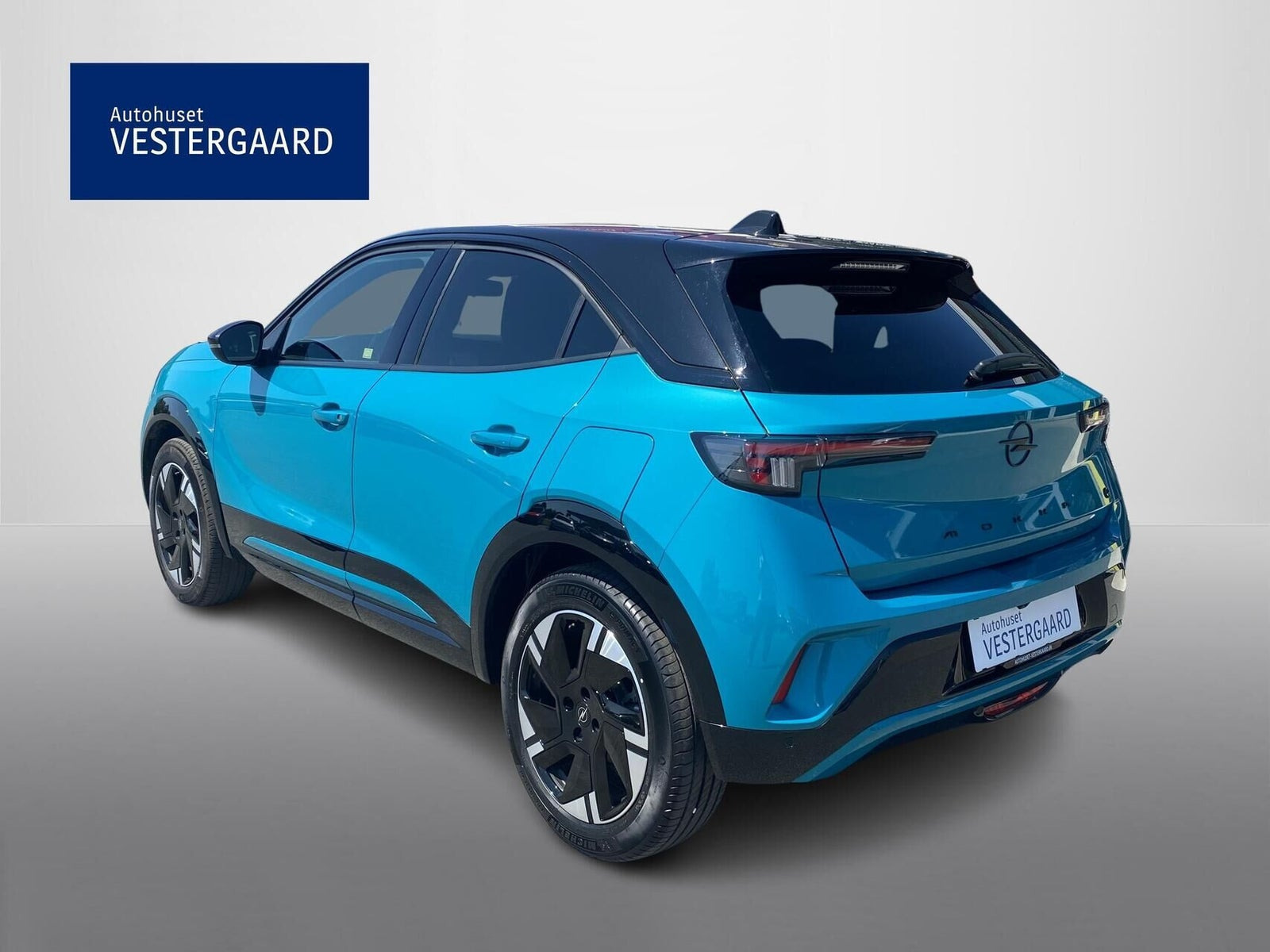 Turquoise Opel Mokka-e fra 2025