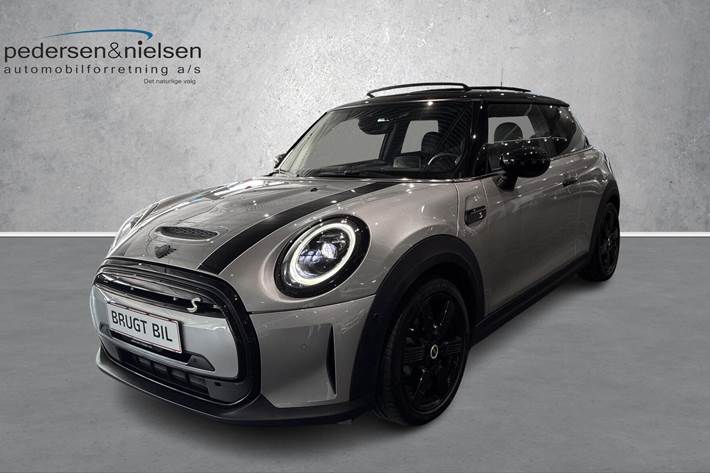 Grå Mini Cooper fra 2023