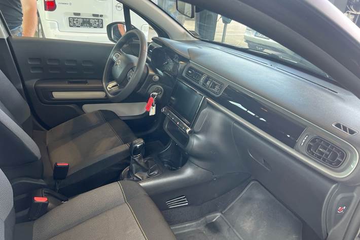 Grå Citroën C3 fra 2020