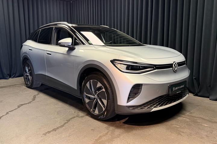 Sølv VW ID.4 fra 2025 set udefra