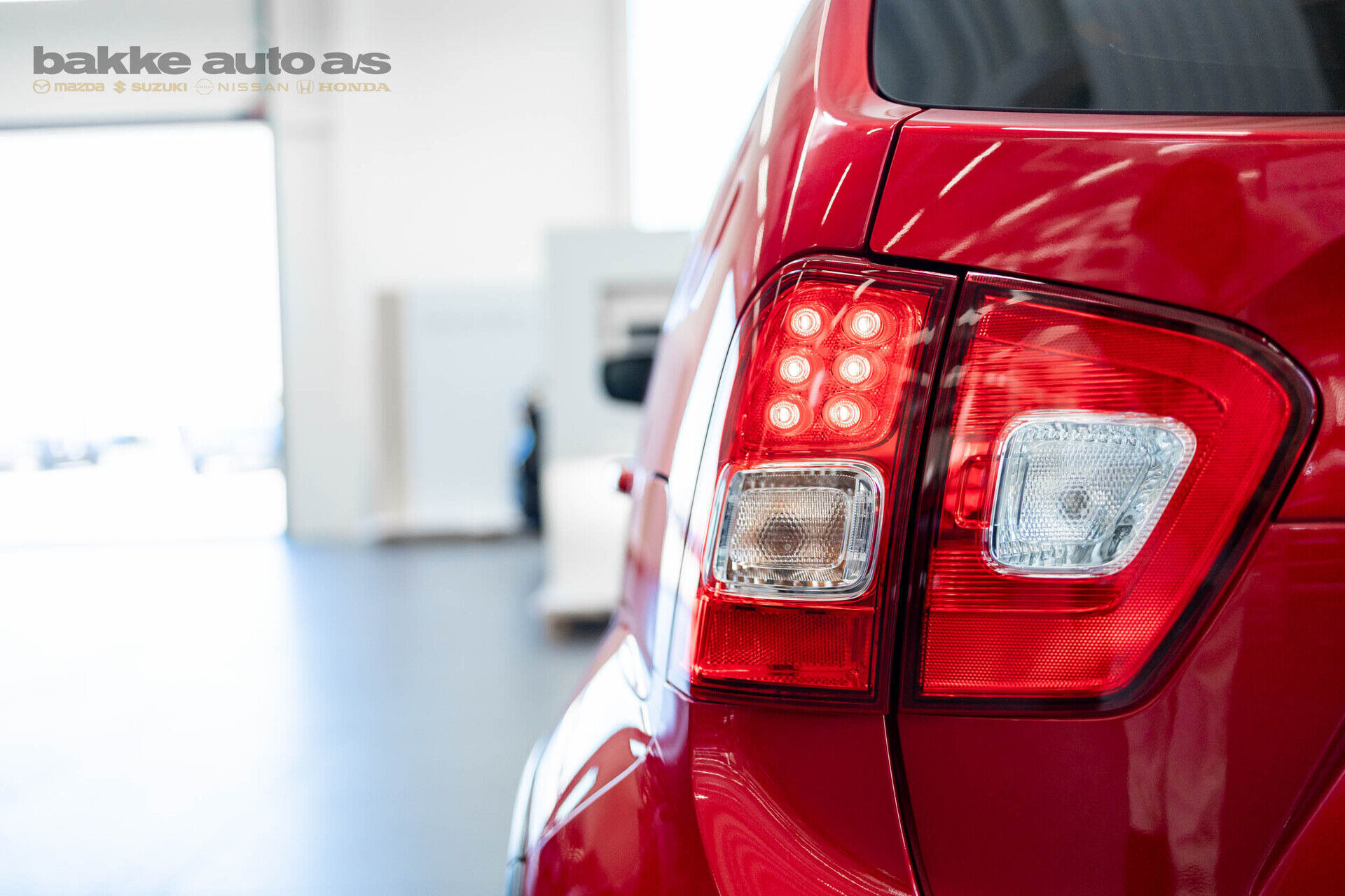 Rød Suzuki Ignis fra 2023