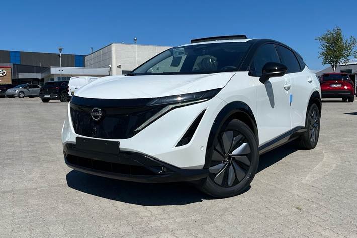 Hvid Nissan Ariya fra 2026