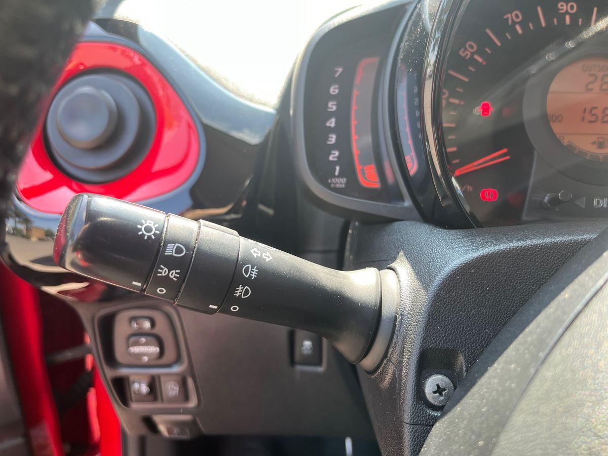Rød Toyota Aygo fra 2017