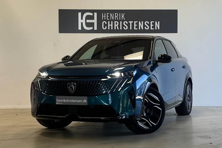 Blå Peugeot e-3008 fra 2024
