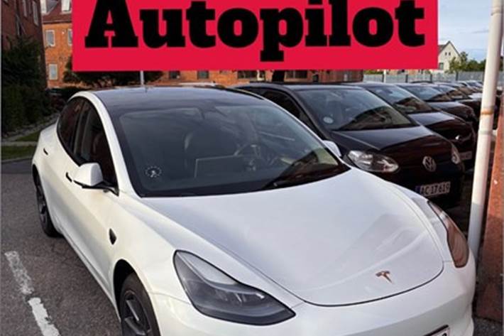 undefined Tesla Model 3 fra 2021