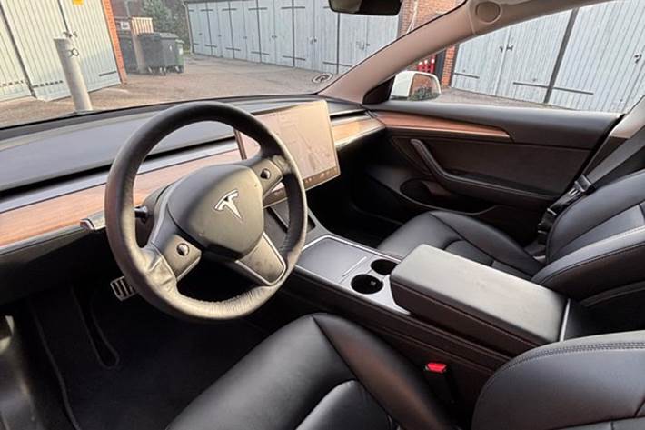 undefined Tesla Model 3 fra 2021