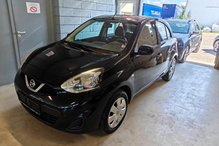 Gul Nissan Micra fra 2013
