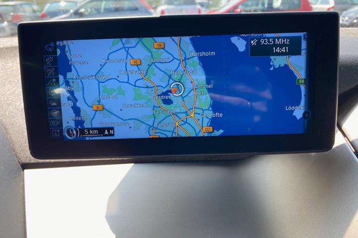 Hvid BMW i3 fra 2015