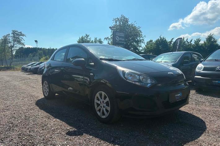 Sort Kia Rio fra 2012