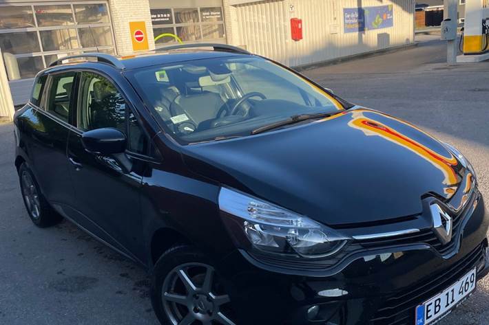 Sort Renault Clio IV fra 2019