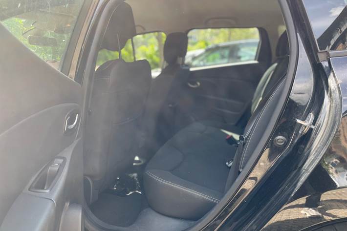 Sort Renault Clio IV fra 2019