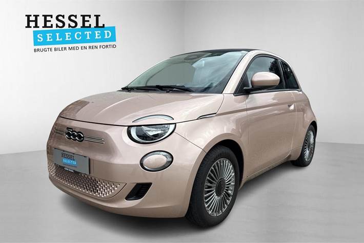 Pink Fiat 500e fra 2023 set udefra