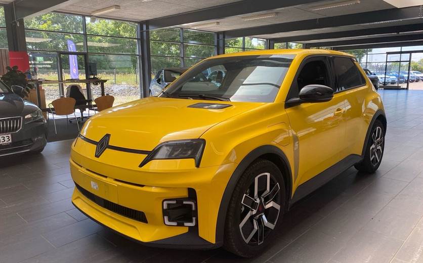 Renault 5 E-Tech 40 Techno