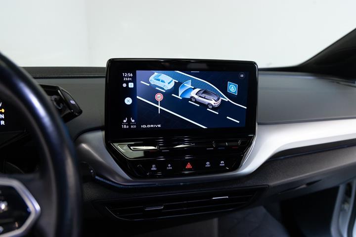 Hvid VW ID.4 fra 2023