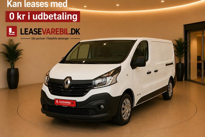 Hvid Renault Trafic T29 fra 2017 set udefra