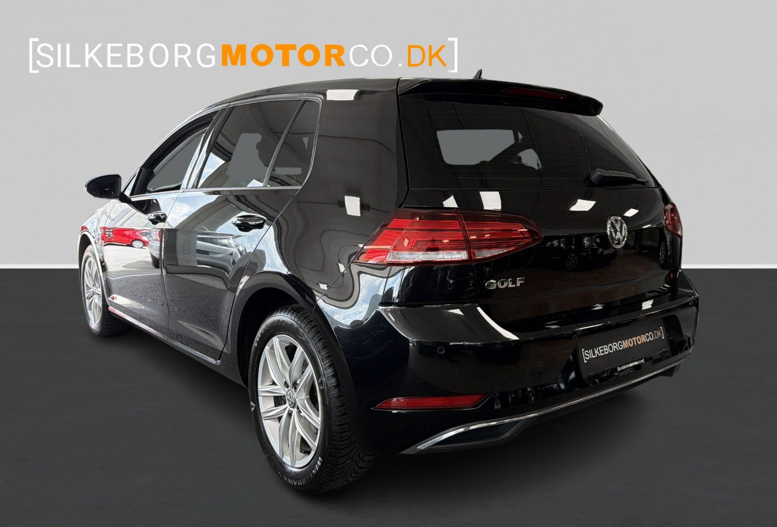 Sort VW Golf VII fra 2020