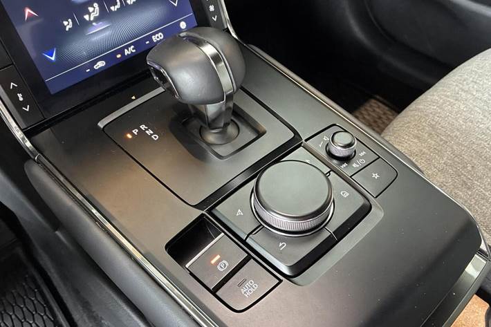 Hvid Mazda MX-30 fra 2022